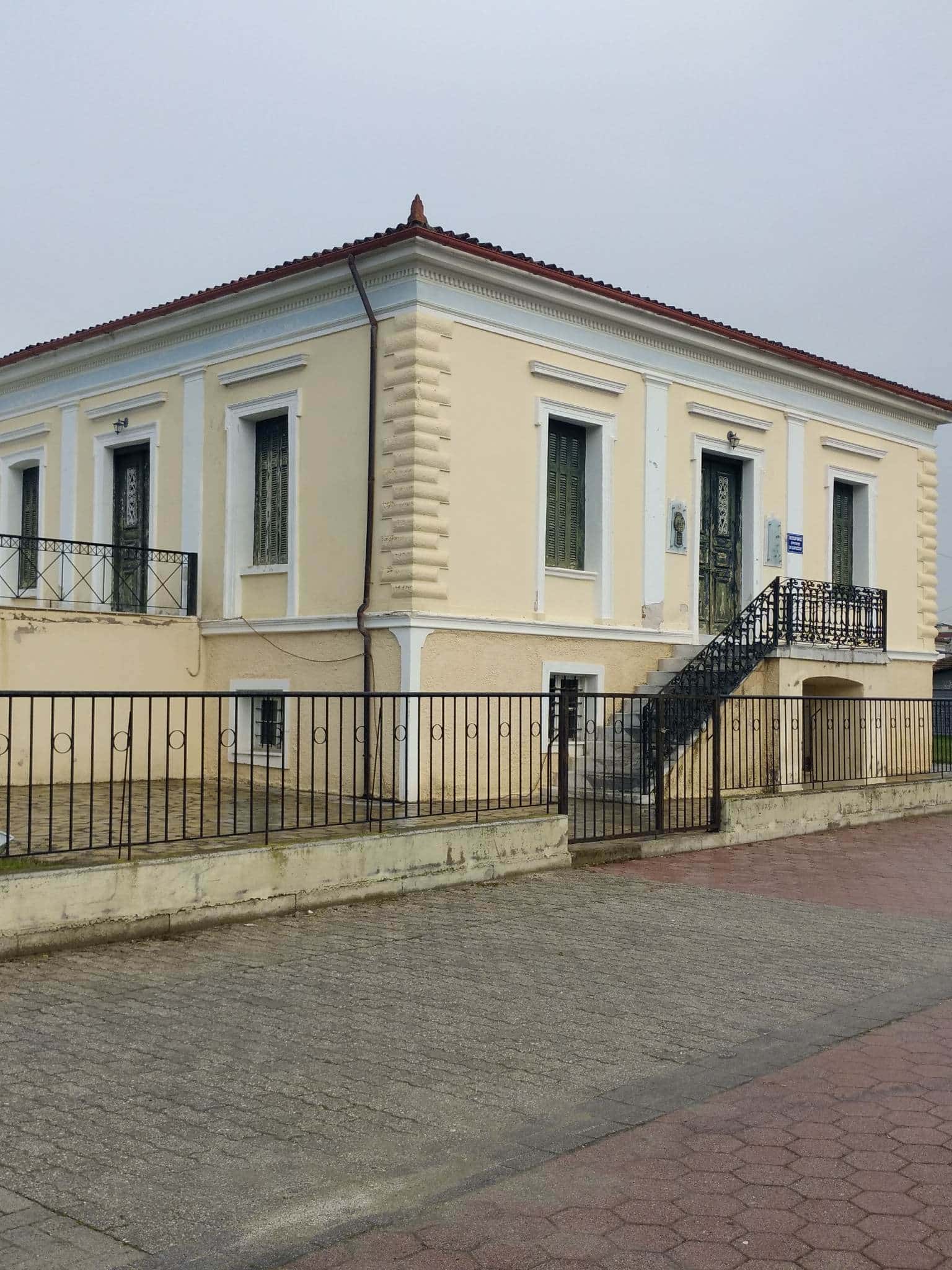 Ποια είναι η άλλη μισή Αρχοντιά; Αρχοντικό Σταύρου Καράσσου
